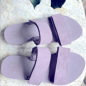 VANS SUEDE CAYUCAS SLIDE